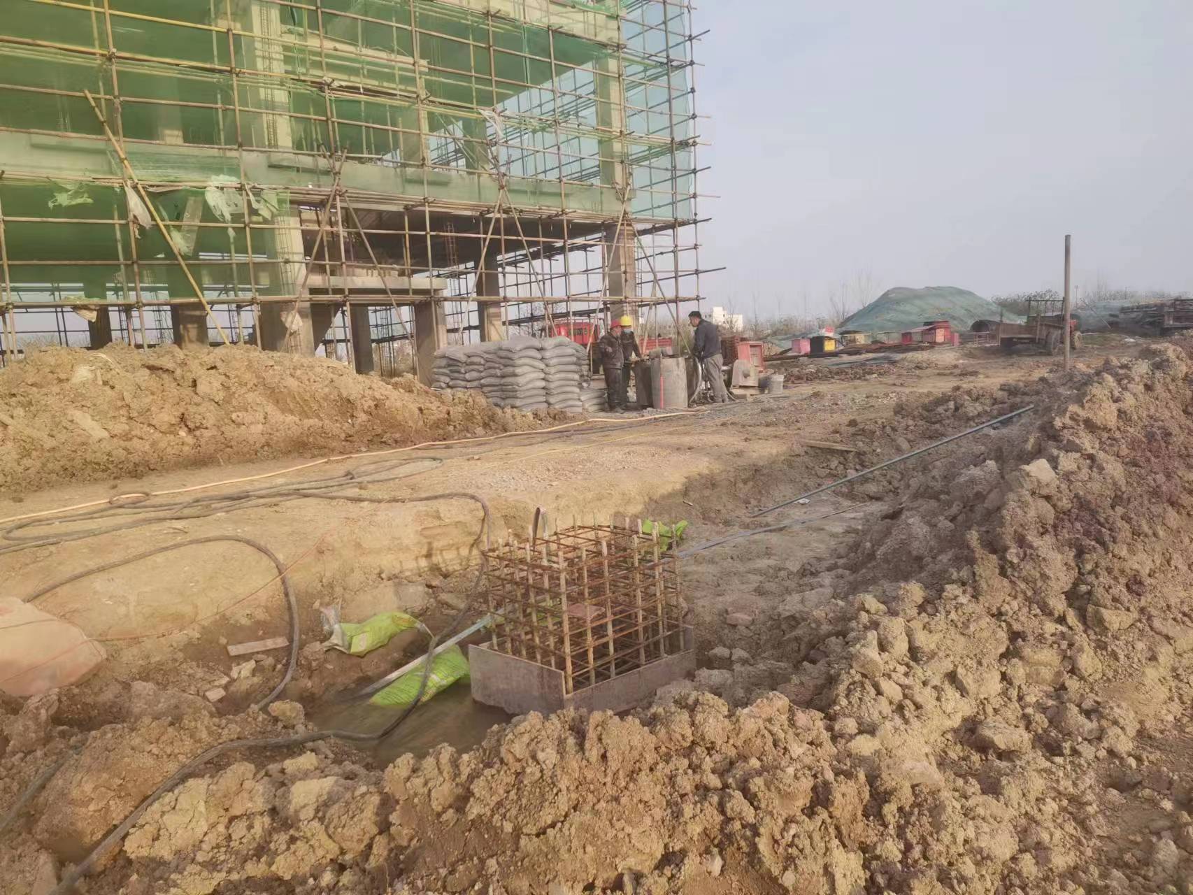 荣成当桥梁出现裂缝的时候应该及时加固修补